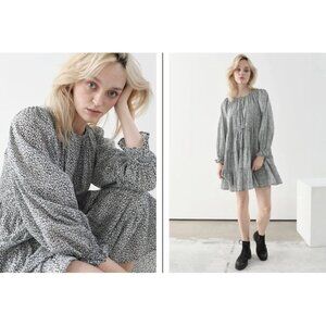 & OTHER STORIES Voluminous Twill Tiered Mini Dress Ditsy Floral Black White Sz M